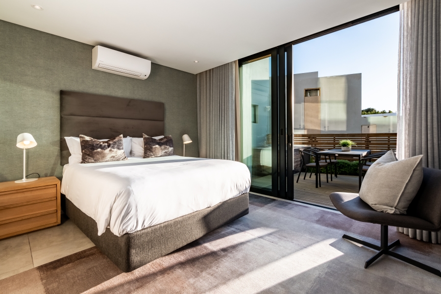 5 Bedroom Property for Sale in Camps Bay Western Cape